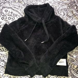 Hollister Cowled neck Cropped Sweater